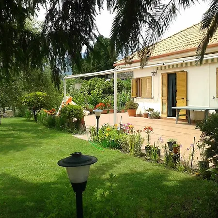 Villa Etna Piedimonte Etneo Buitenkant foto