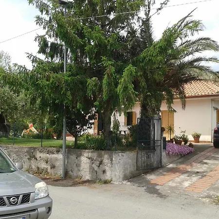 Villa Etna Piedimonte Etneo Buitenkant foto